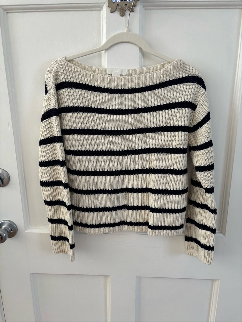 2 for $25 🦋H&M Cream and Black Striped Boatneck Sweater